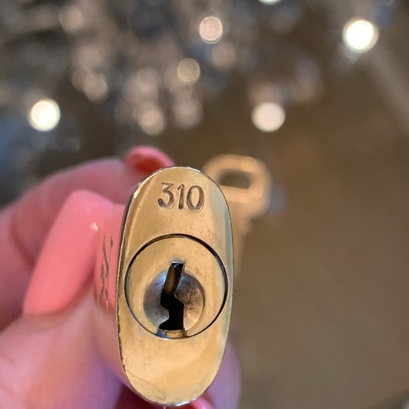 Authentic Lock and Key Set #310 - Picture 7 of 10